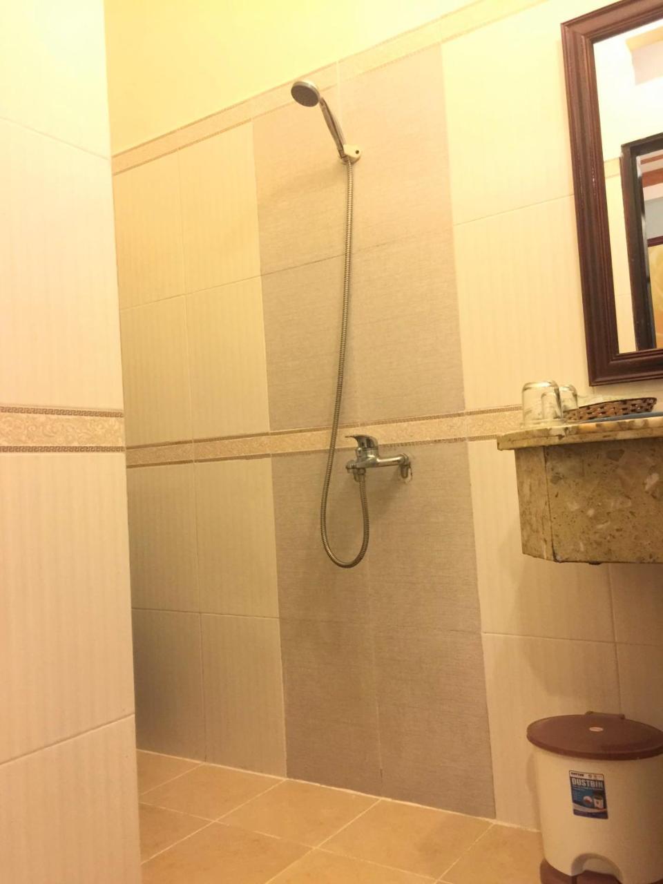 Asian Kitchen Hotel Хошимин Экстерьер фото