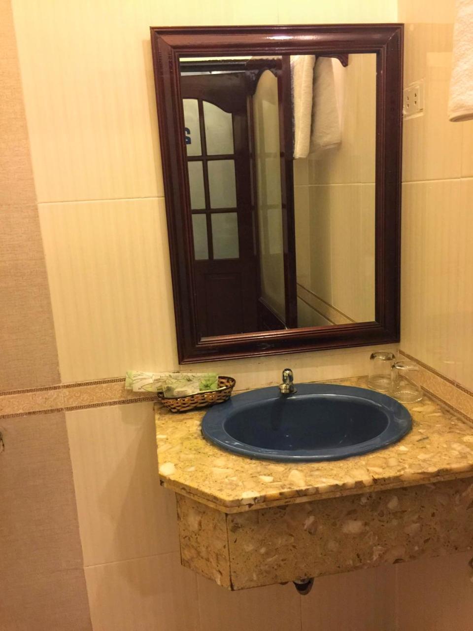 Asian Kitchen Hotel Хошимин Экстерьер фото