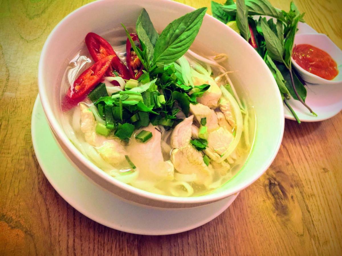 Asian Kitchen Hotel Хошимин Экстерьер фото